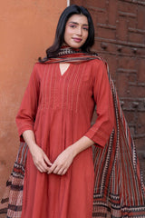 Tarini Kurta