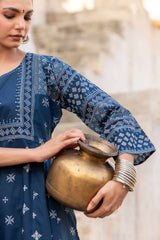 Blue Kasuti Kurta