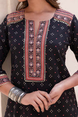 Nisha Bandhej Kurta