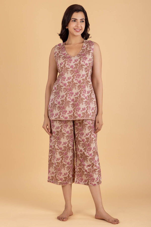 Printed Women's Sleepwear Top and Pajama Set Night Dress, Cotton at Rs  650/piece in Jaipur